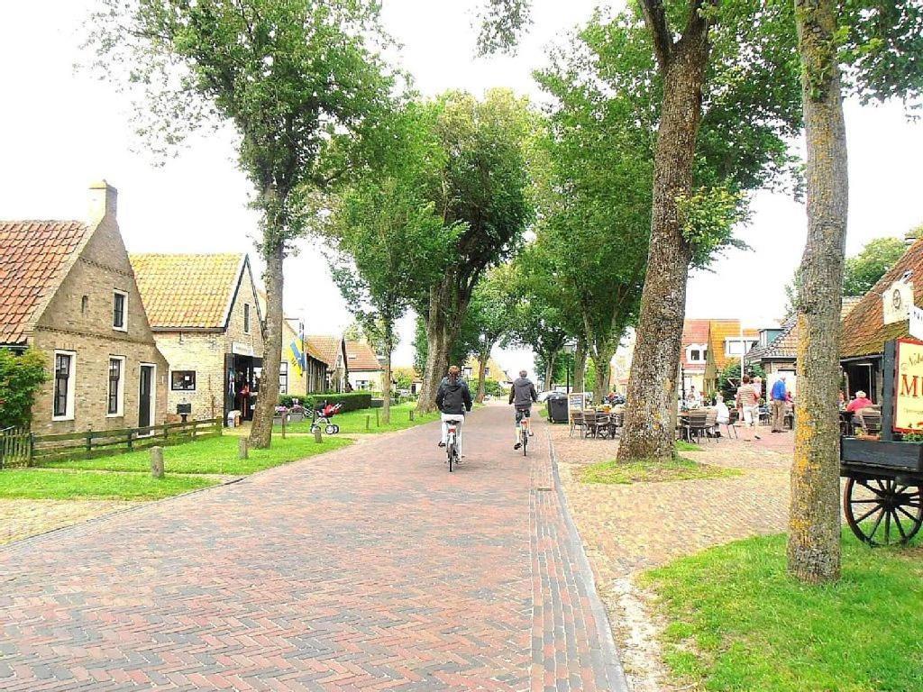 Zeeduin, Met Zonnig Terras - Volledige Keuken- Resort Amelander Kaap, Incl Verwarmd Hotel-Zwembad Nabij Dorp, Duinen En Strand Hollum  Eksteriør bilde