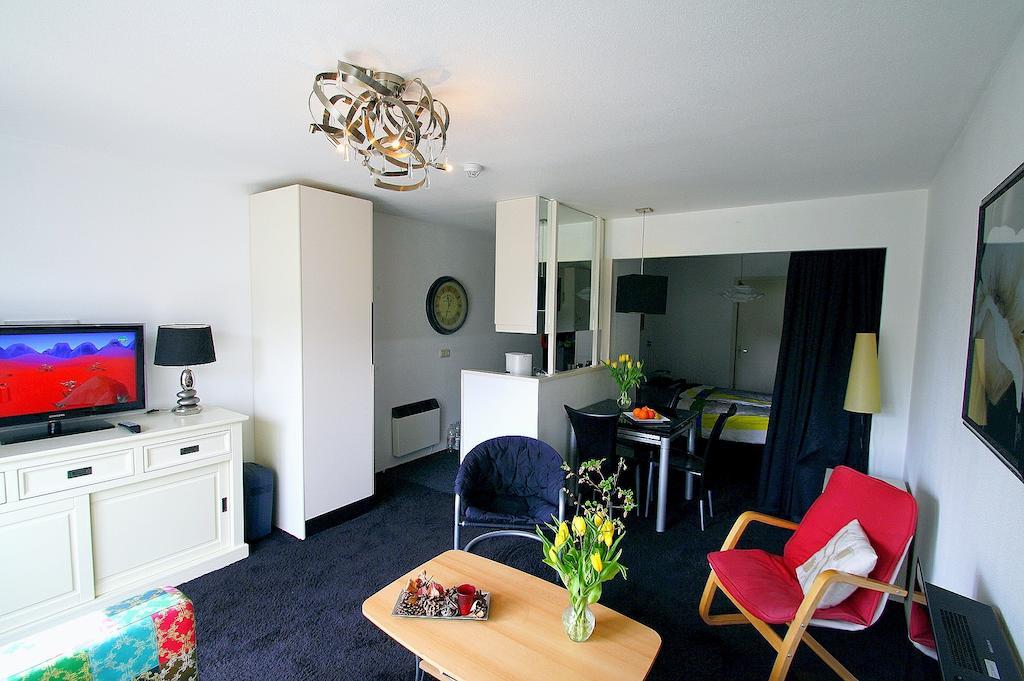 Zeeduin, Met Zonnig Terras - Volledige Keuken- Resort Amelander Kaap, Incl Verwarmd Hotel-Zwembad Nabij Dorp, Duinen En Strand Hollum  Rom bilde